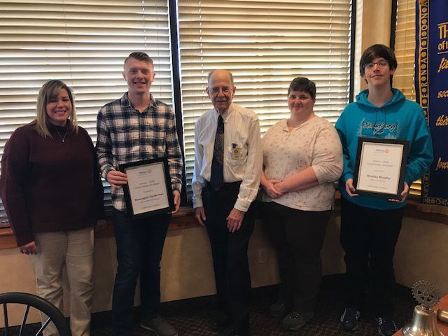 Milton Rotary Club recognizes students